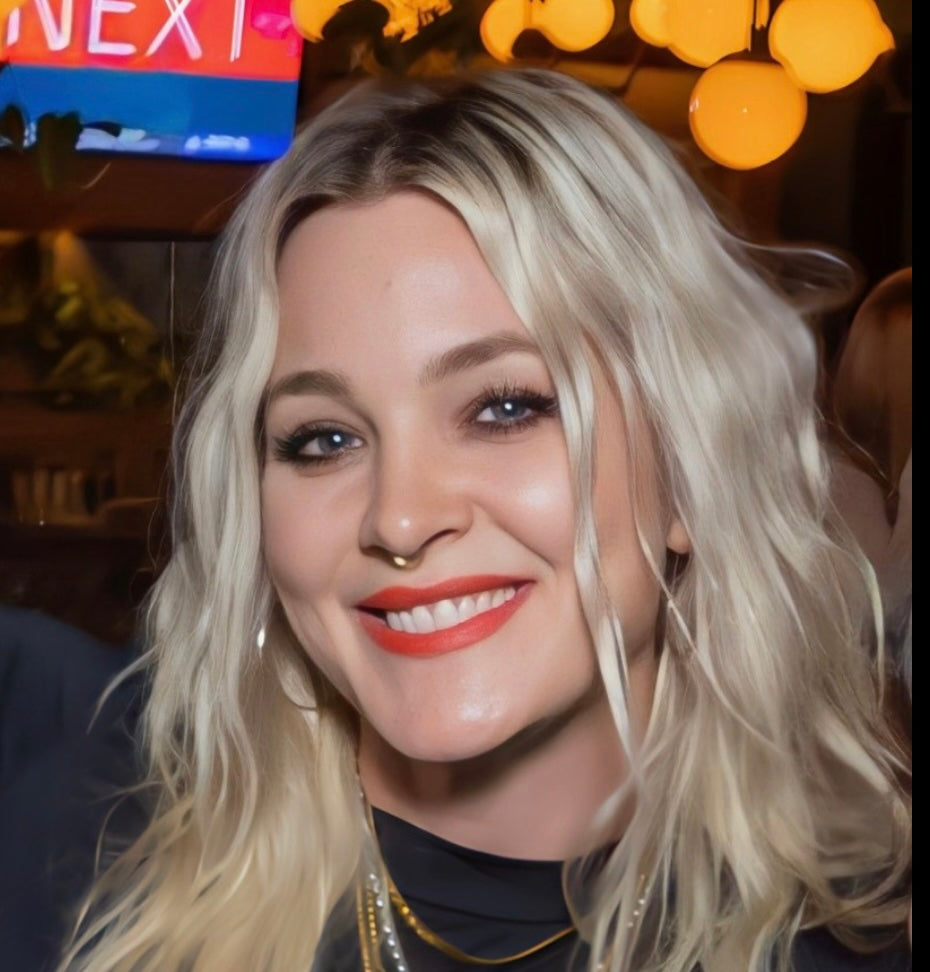 Courtney Courtney Lady Bits